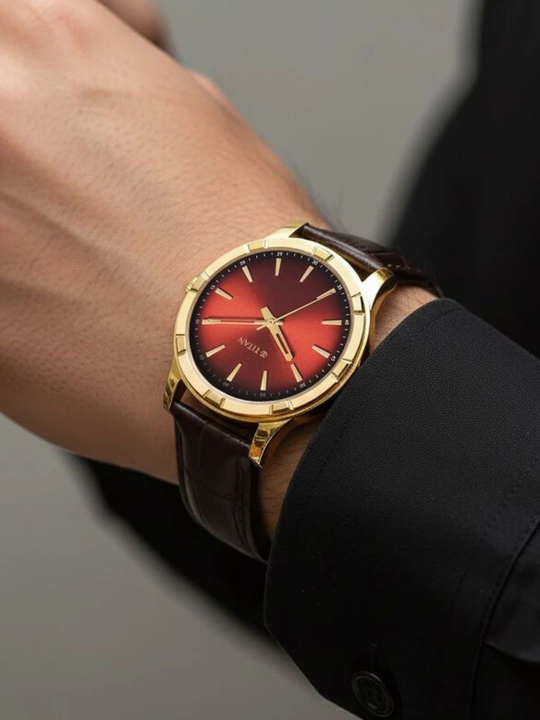 Titan Karishma Round Brown Dial Analog Watch - 10058YL01