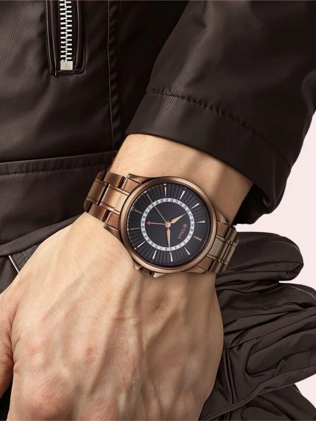 Titan Karishma Round Black Dial Analog Watch - NU10038QM01