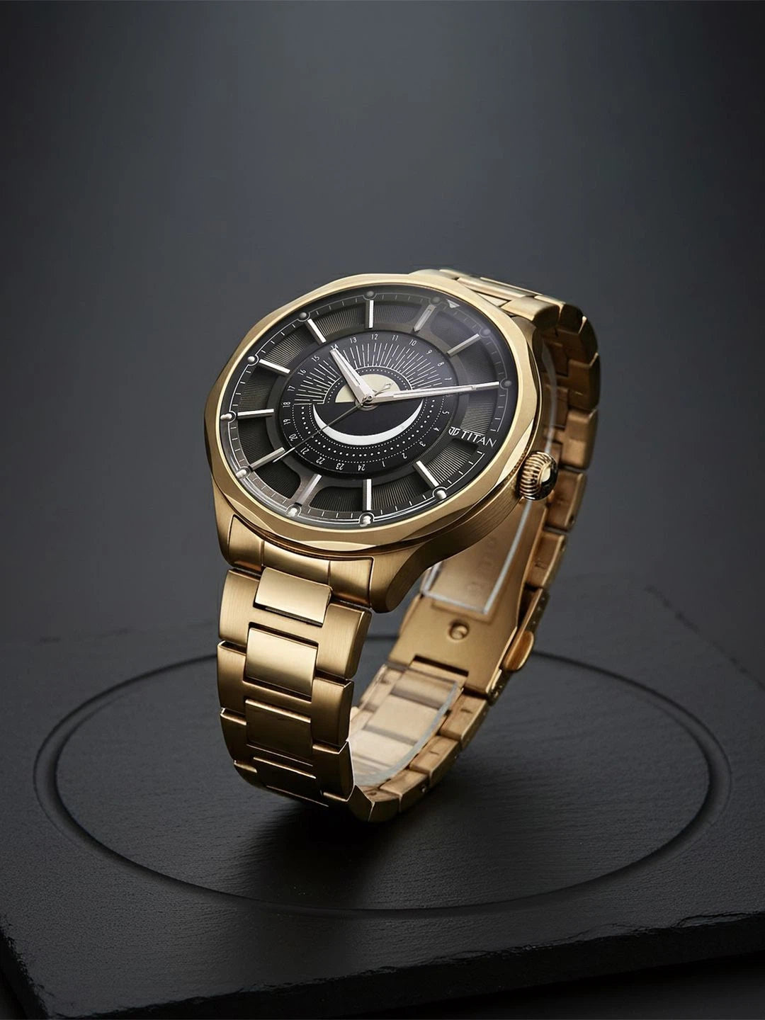 Titan Stainless Steel Bracelet Style Strap Analogue Watch - 10028WM01