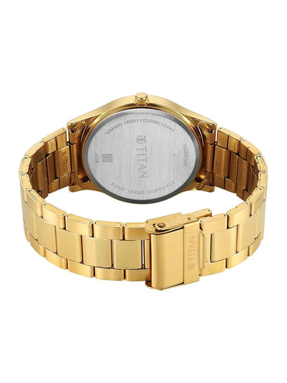 Titan Karishma Green Dial Quartz Analog Watch - 10059YM02