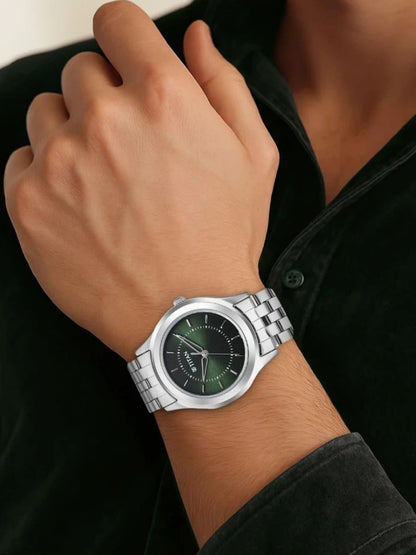 Titan Karishma Round Green Dial Analog Watch - 1648SM01
