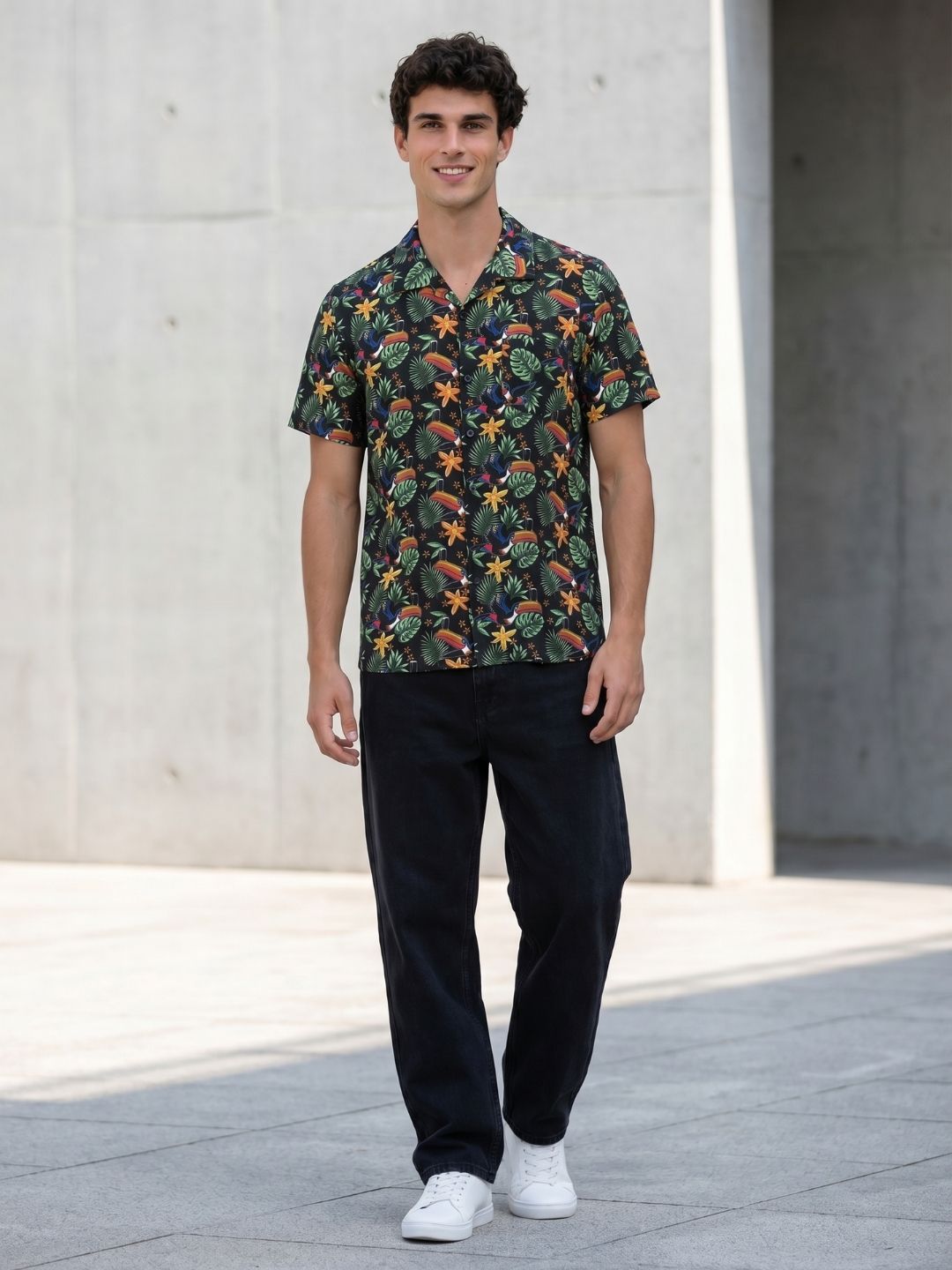 Mokajodi Green Boxy Fit Printed Casual Shirt