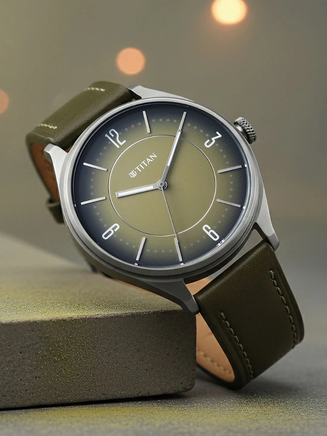 Titan Neo Basics Ii Quartz Leather Strap Analogue Watch - 1802QL05