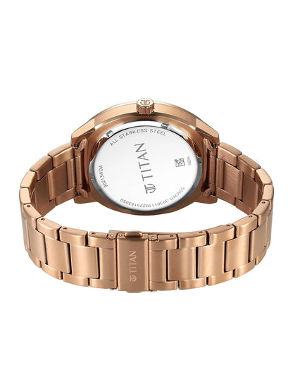 Titan Round Silver Dial Analog Watch - 90213WM01