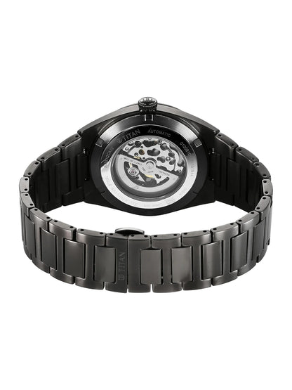 Titan Round Analog Watch - 90221QM02