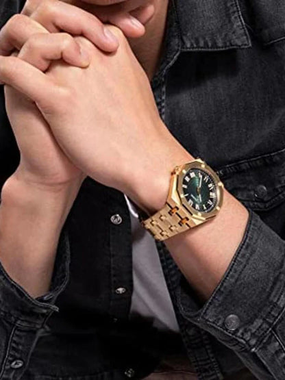 Guess Textured Dial & Stainless Steel Bracelet Style Strap Analogue Watch - GW0575G2