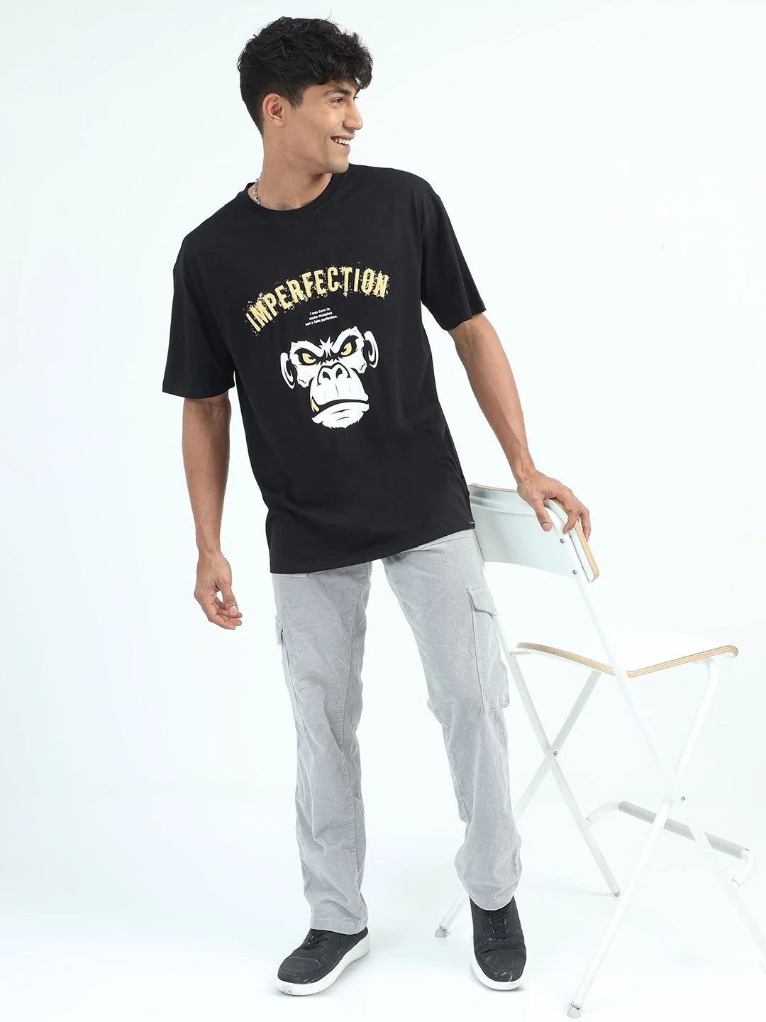 Silisoul Black Oversized Fit Graphic Print Pure Cotton Short Sleeves T-Shirt
