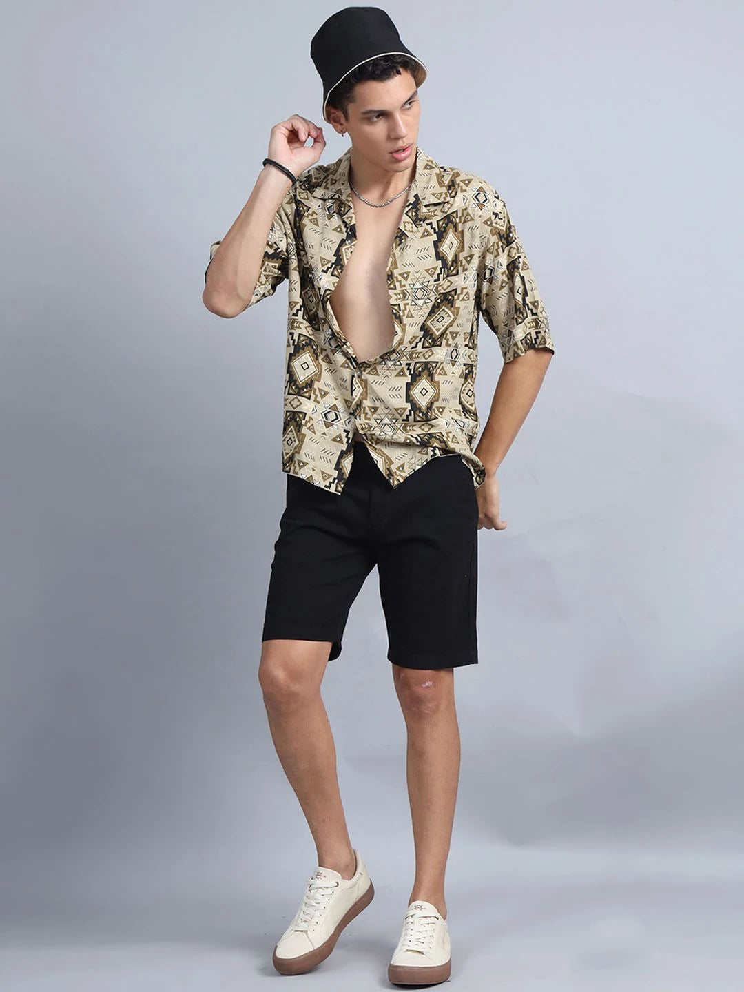 Silisoul Black Regular Fit Cotton Mid-Rise Button Casual Shorts