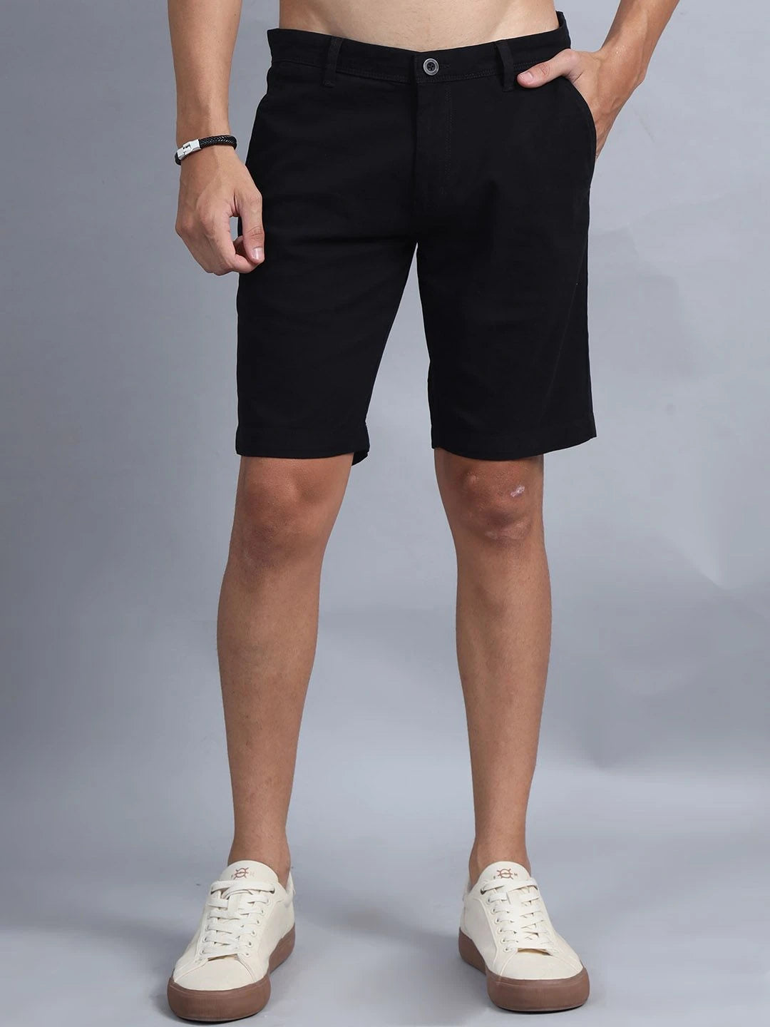 Silisoul Black Regular Fit Cotton Mid-Rise Button Casual Shorts