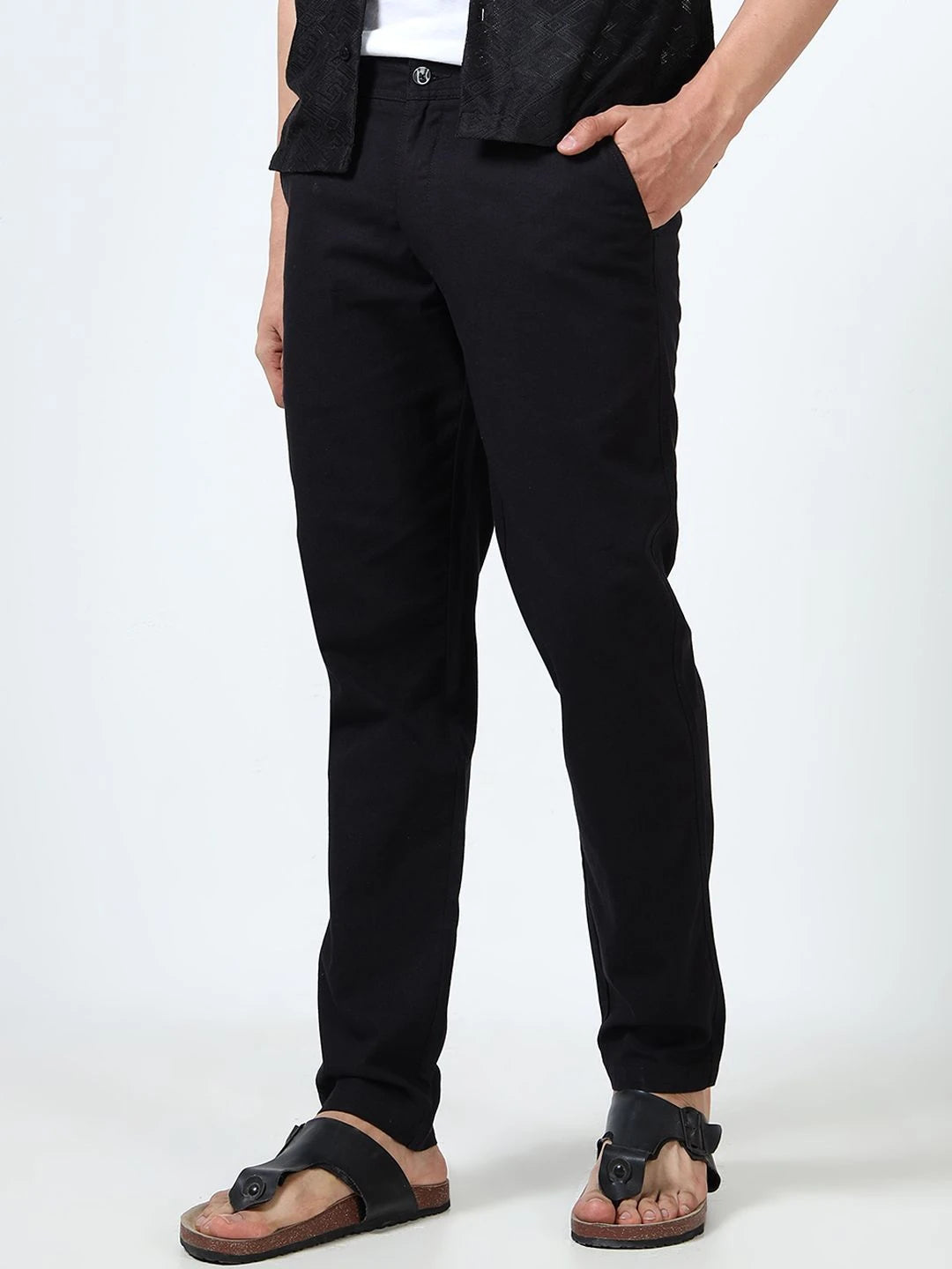Silisoul Black Regular Fit Linen Mid-Rise Button Trousers