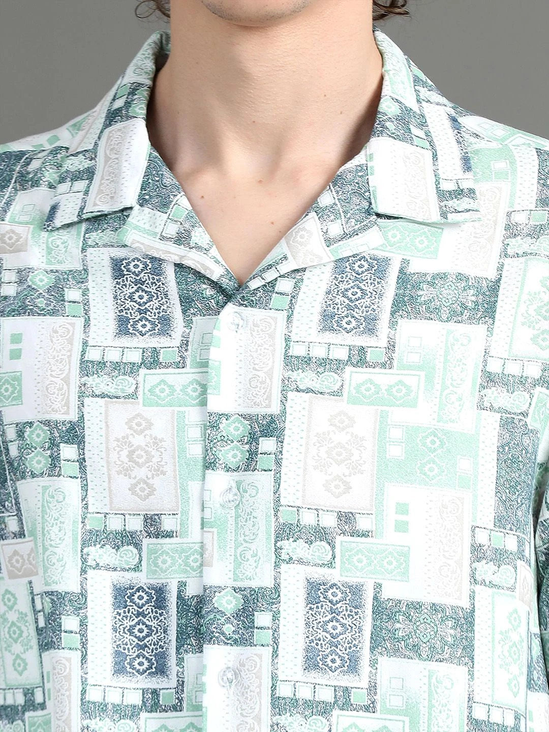 Silisoul White Oversized Fit Abstract Print Viscose Rayon Cuban Collar Shirt