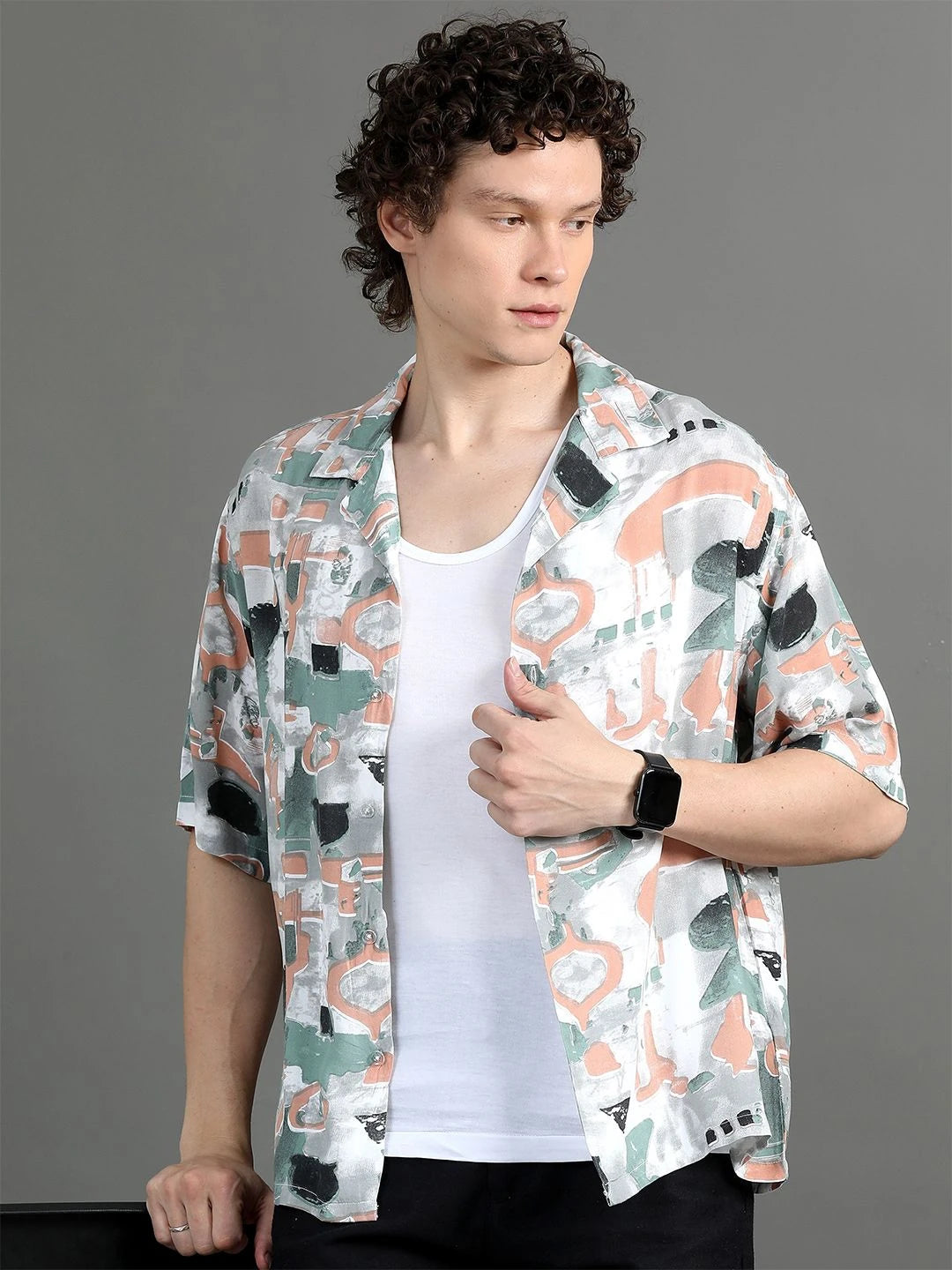 Silisoul White Oversized Fit Abstract Print Viscose Rayon Short Sleeves Shirt