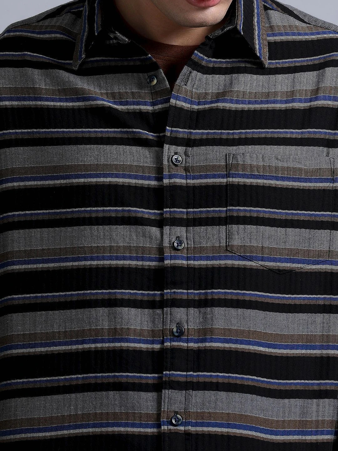 Silisoul Black Oversized Fit Horizontal Stripes Print Shirt