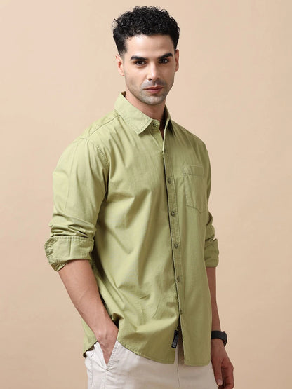 Silisoul Green Regular Fit Cotton Long Sleeves Spread Collar Curved Hem Shirt