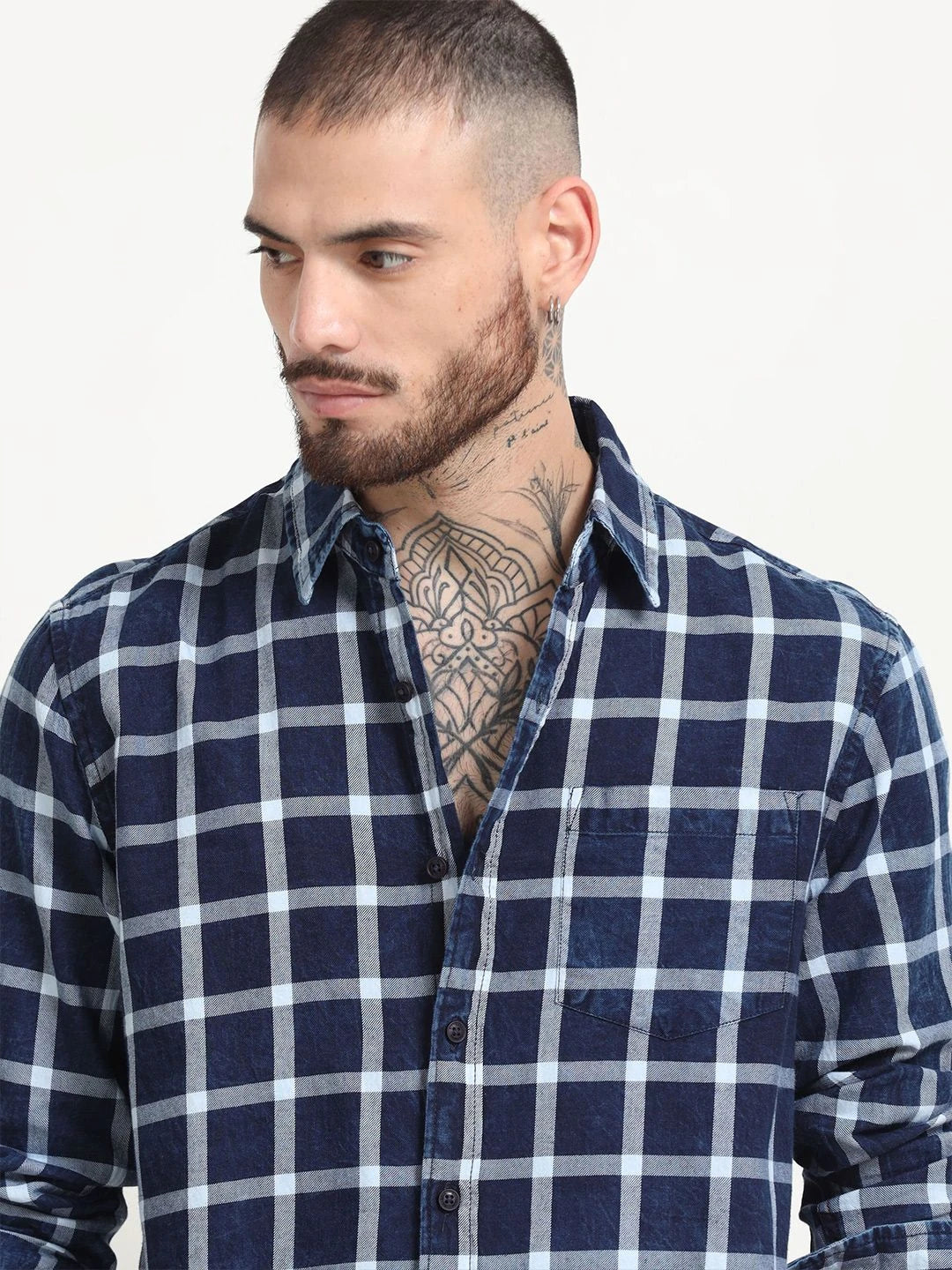 NAVY BLUE