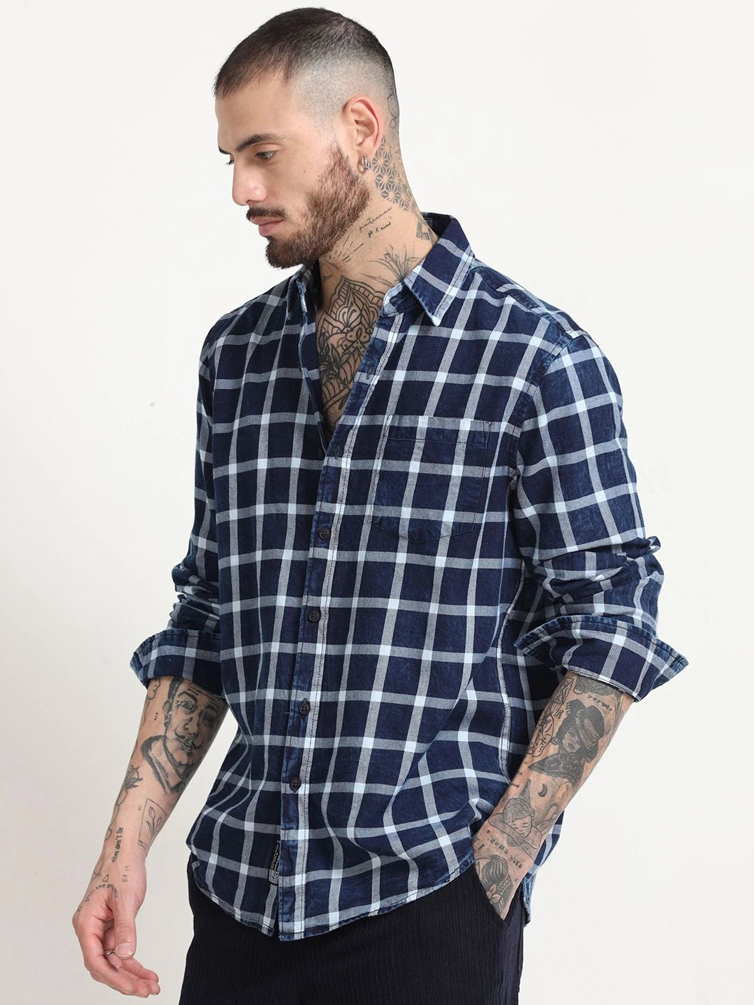 NAVY BLUE