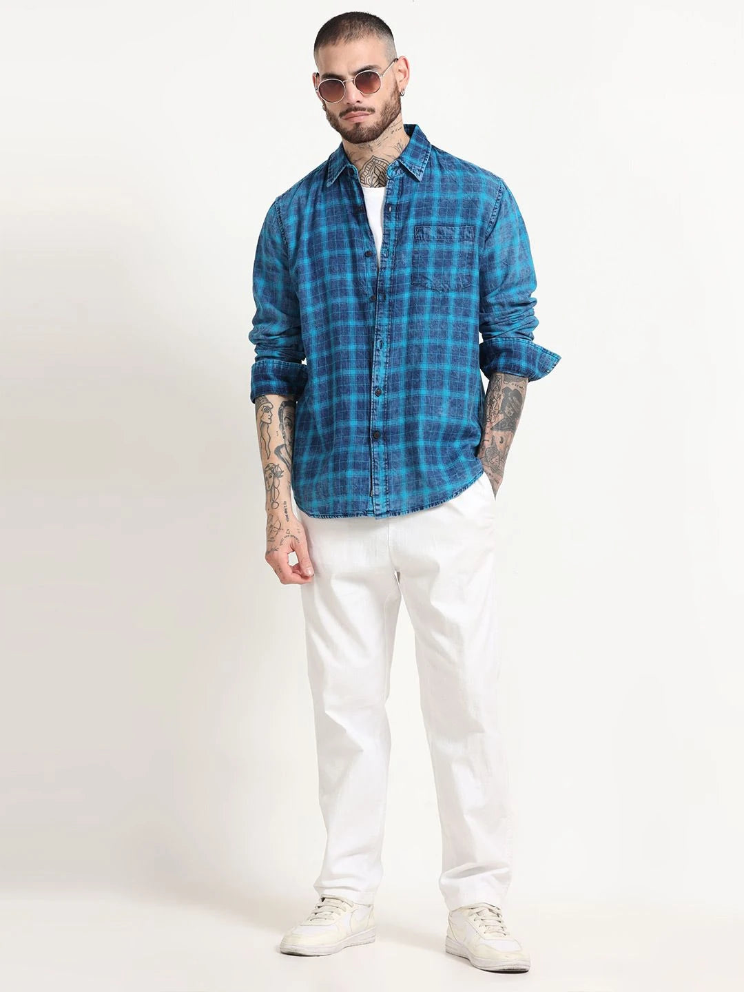 NAVY BLUE