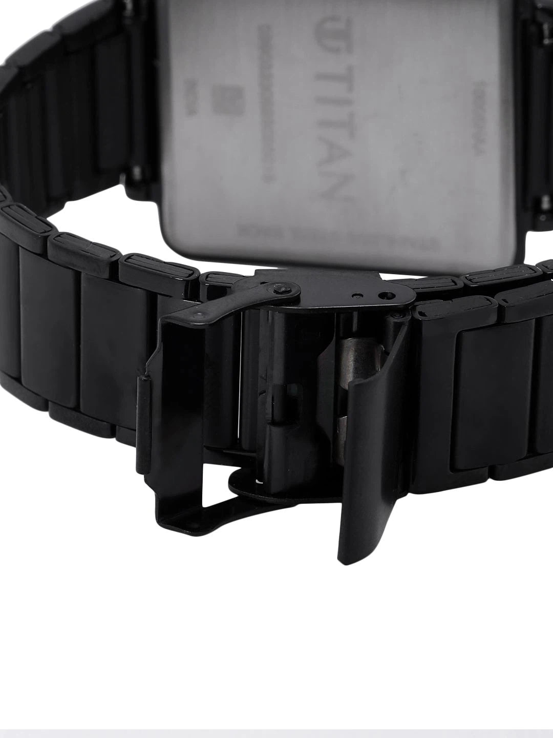 Titan Bracelet Style Strap Analogue Watch - NR10005KM01