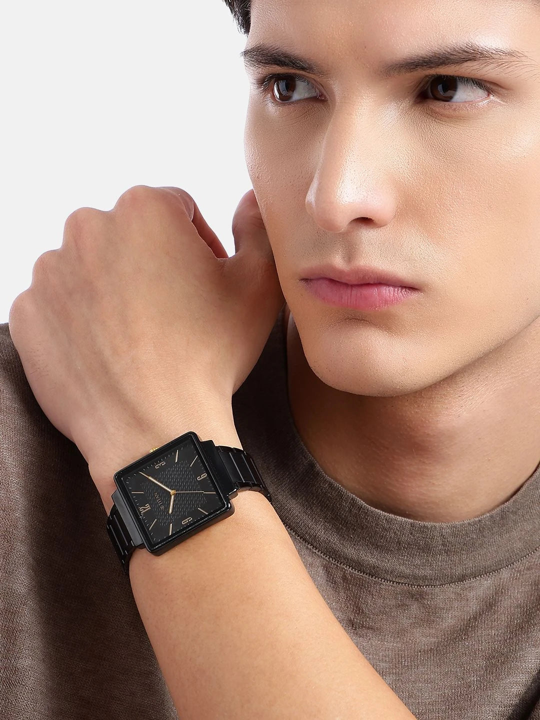 Titan Bracelet Style Strap Analogue Watch - NR10005KM01