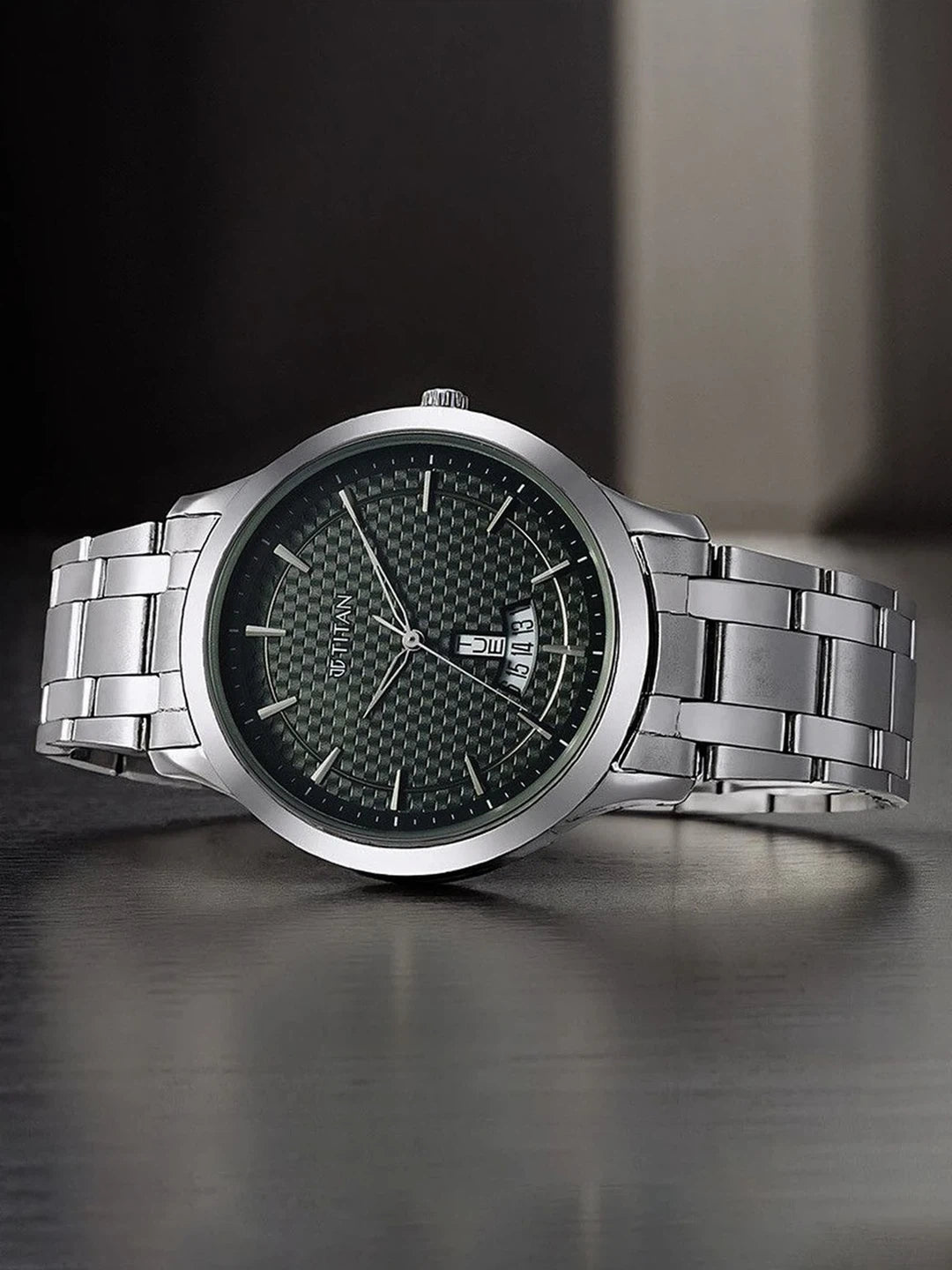 Titan Round Green Dial Analog Watch With Metal Strap  - NU1825SM11