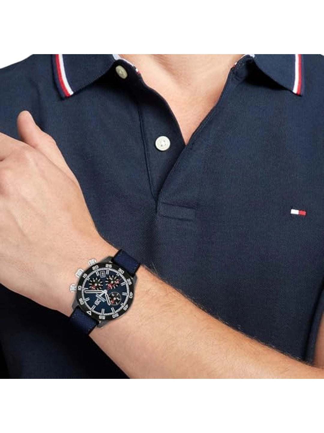 Tommy Hilfiger  Round Blue Dial Analog Watch - TH1792183